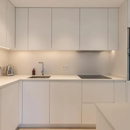 Lujoso Con Piscina En Paseo Maritimo Daire Marbella