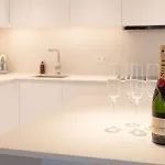 Lujoso Con Piscina En Paseo Maritimo マルベーリャ