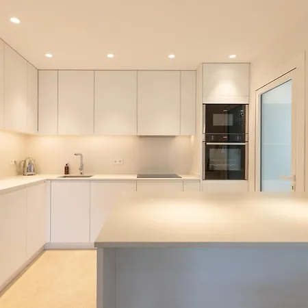 Lujoso Con Piscina En Paseo Maritimo شقة