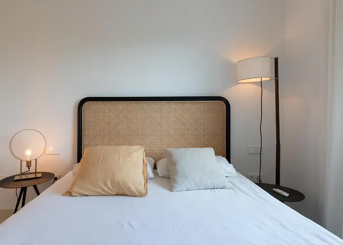 Lujoso Con Piscina En Paseo Maritimo Apartament *