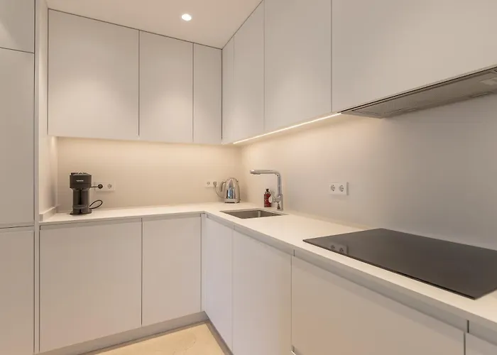 アパート Lujoso Con Piscina En Paseo Maritimo マルベーリャ