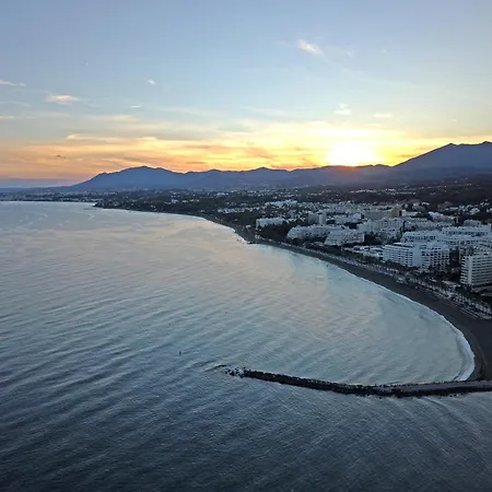 Lujoso Con Piscina En Paseo Maritimo Διαμέρισμα